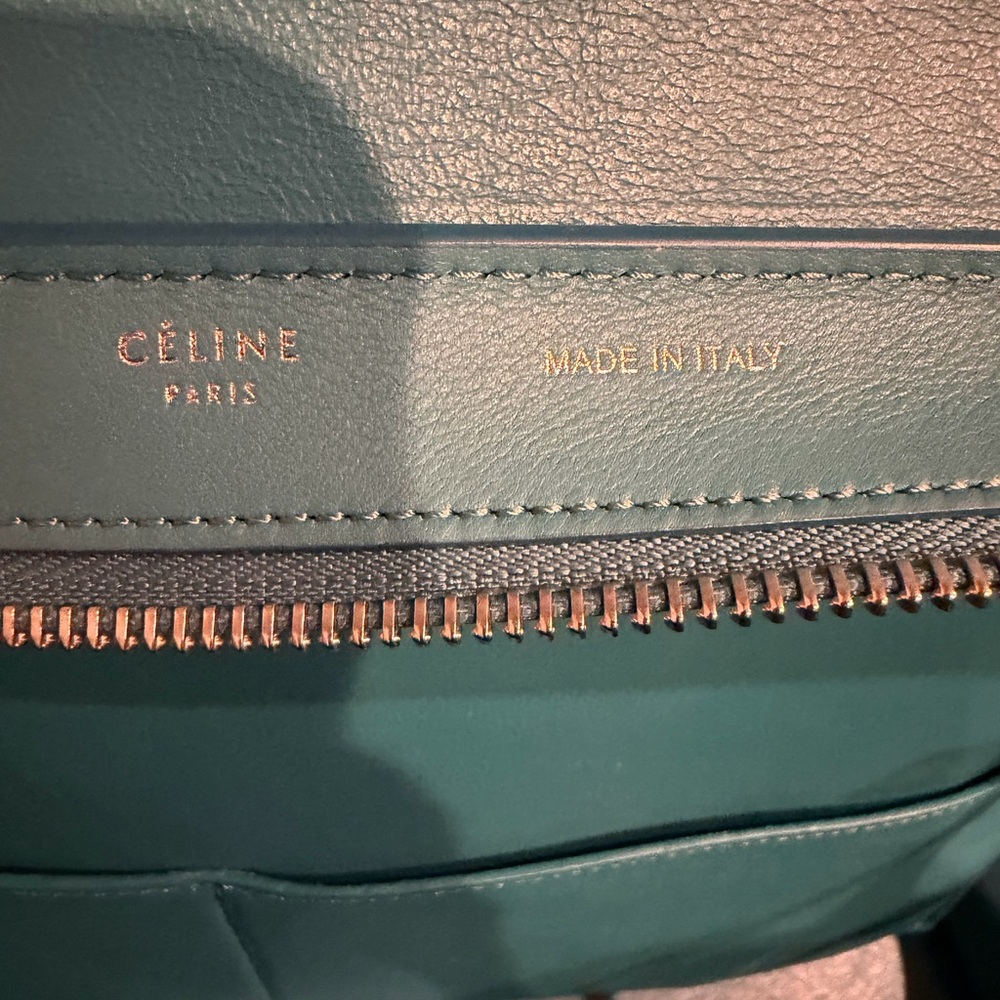 Celine Two-Tone Handbag - Picture 4 of 5